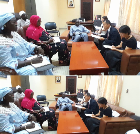 Séance de travail avec l’équipe de la JICA